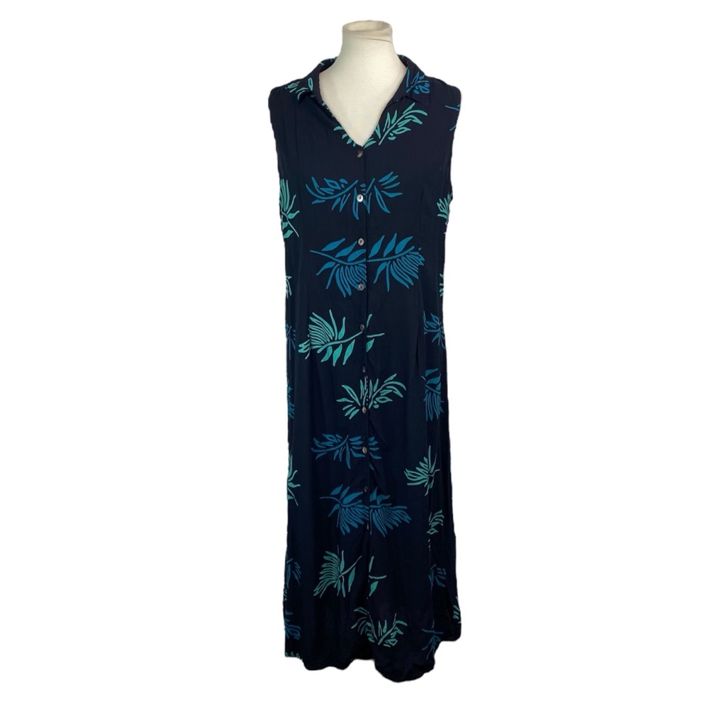 Womanβs Norm Thompson 100% rayon tropical button down dress size L